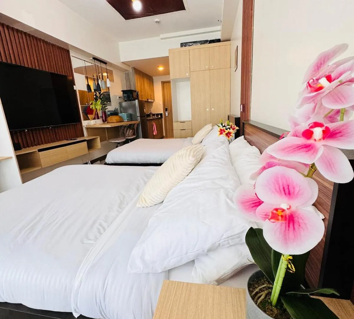 2 Bed'S Unit At Picc Near Moa Apartment Manila